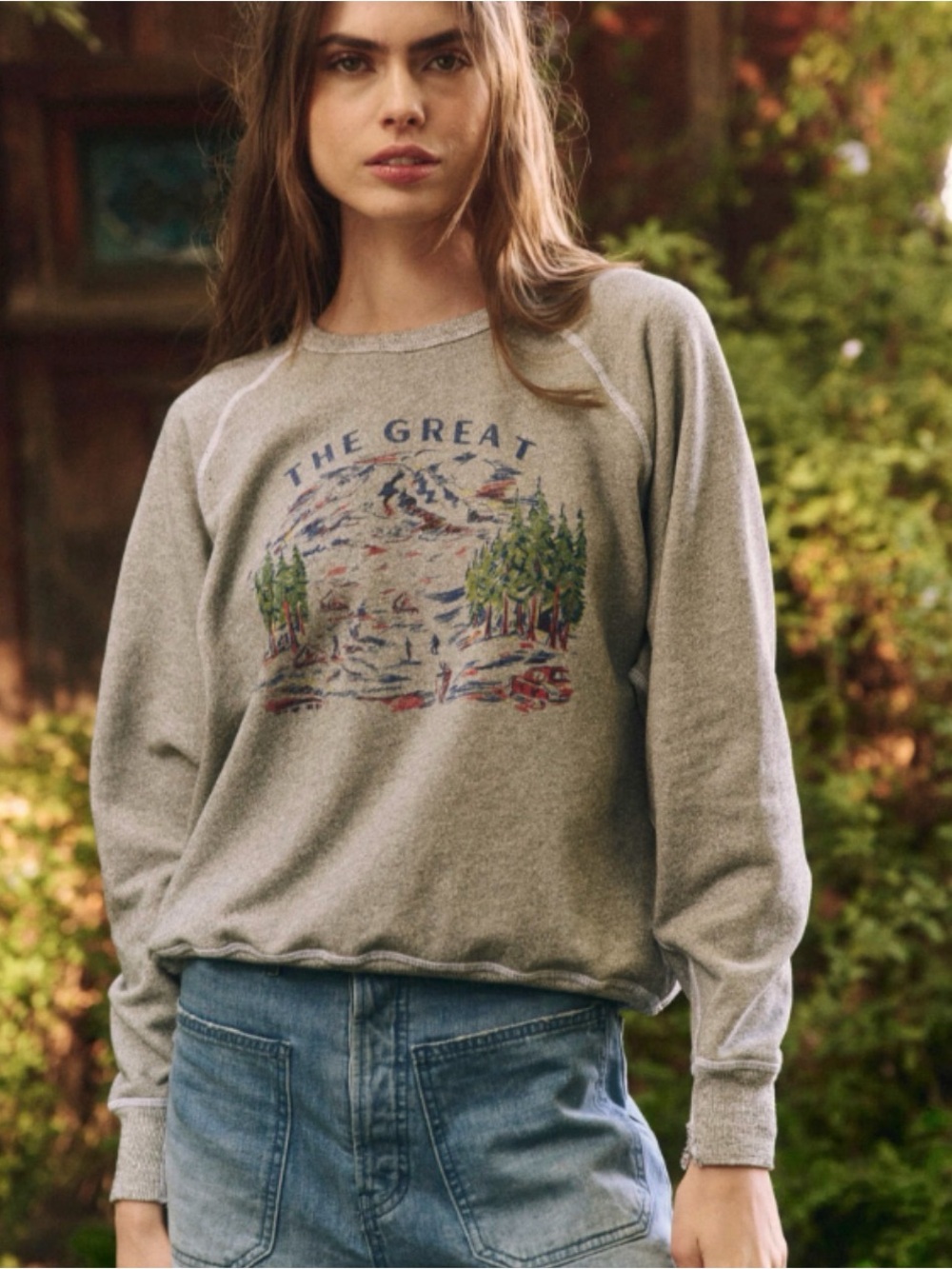 THE GREAT. Men's Light Gray Crewneck with Nature Graphic